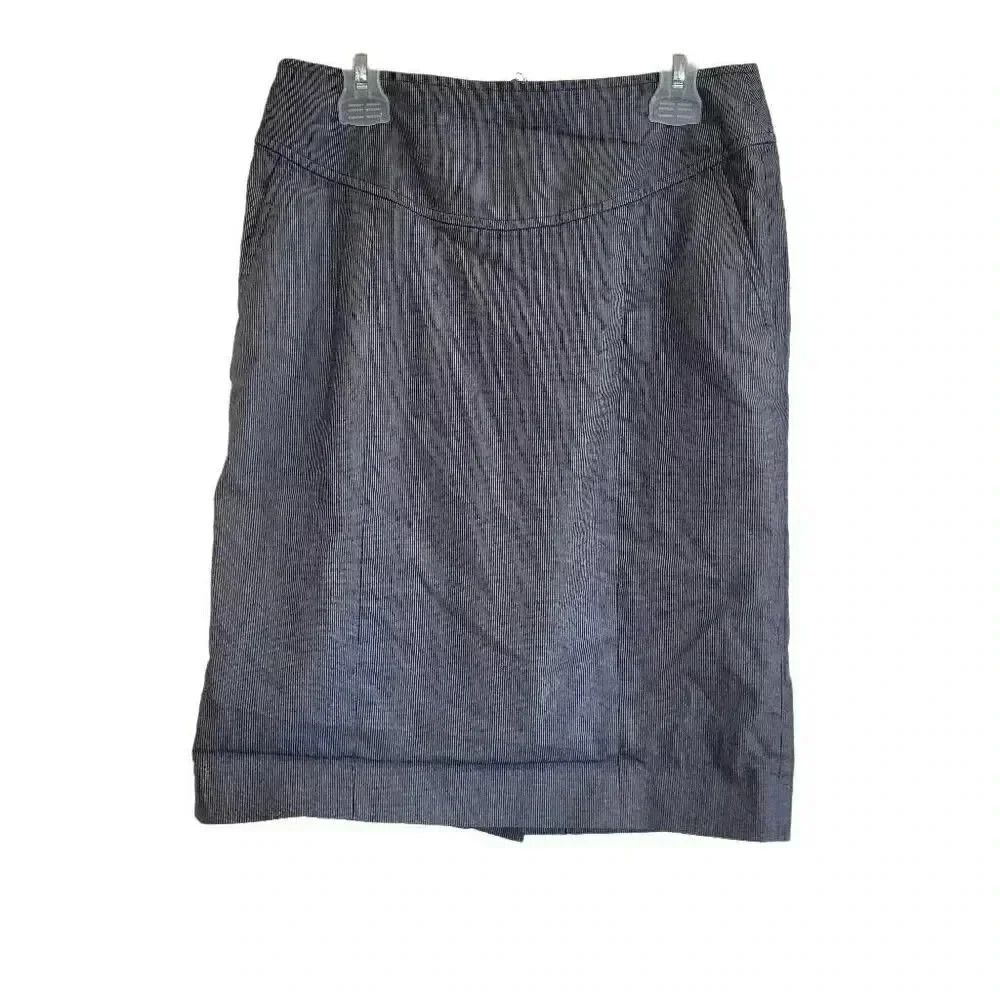 Banana Republic Women's Navy/White Cotton/Poly/Spandex Pinwale Striped Pencil Sk